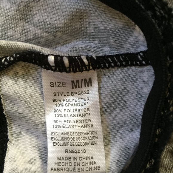 Snake print bra and panty set - Picture 4 of 4